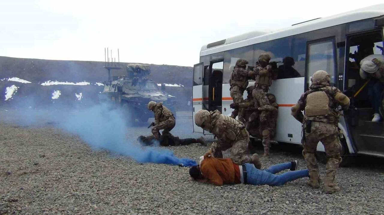 PÖH’lerden nefes kesen tatbikat