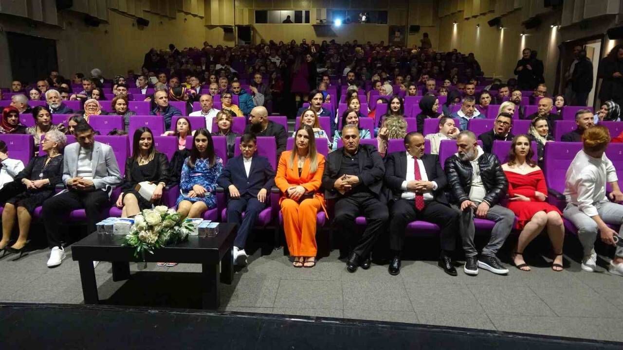 Bu filmde kendilerini oynadılar