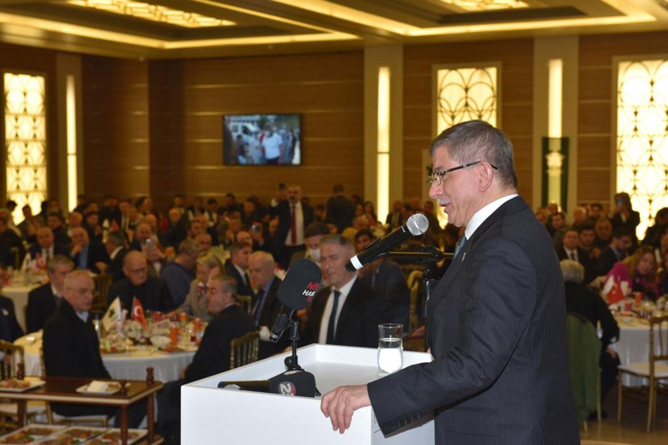 Gelecek Partisi Genel Başkanı Davutoğlu partisinin iftar programında konuştu: