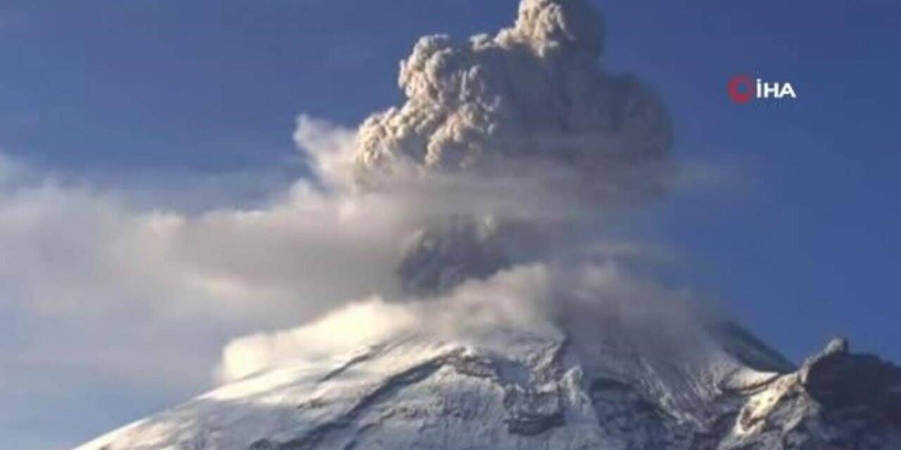 Popocatepetl Yanardağı’nda 24 saatte 12 patlama