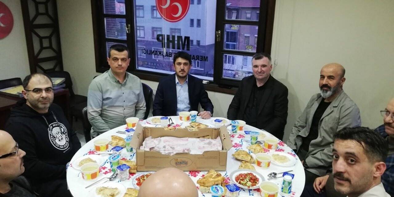 MHP Meram İlçe Teşkilatı iftarda buluştu