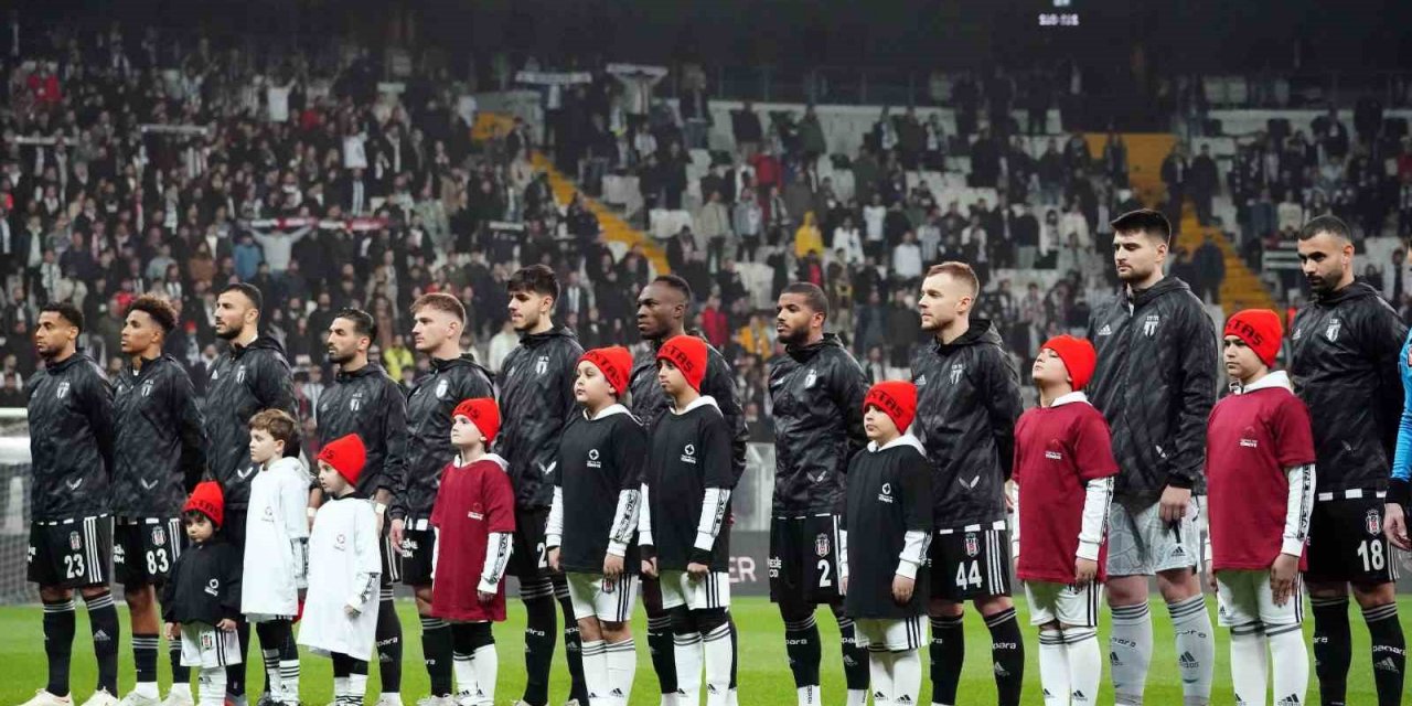 Beşiktaş'tan derbi öncesi hakem açıklaması