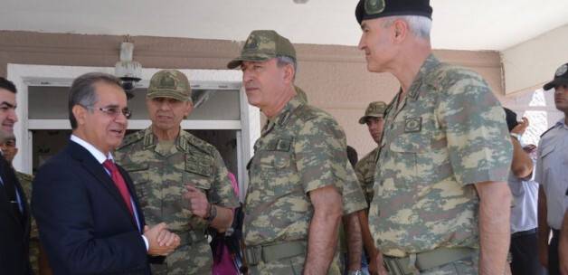 Kara Kuvvetleri Komutanı Akar Şırnak'ta
