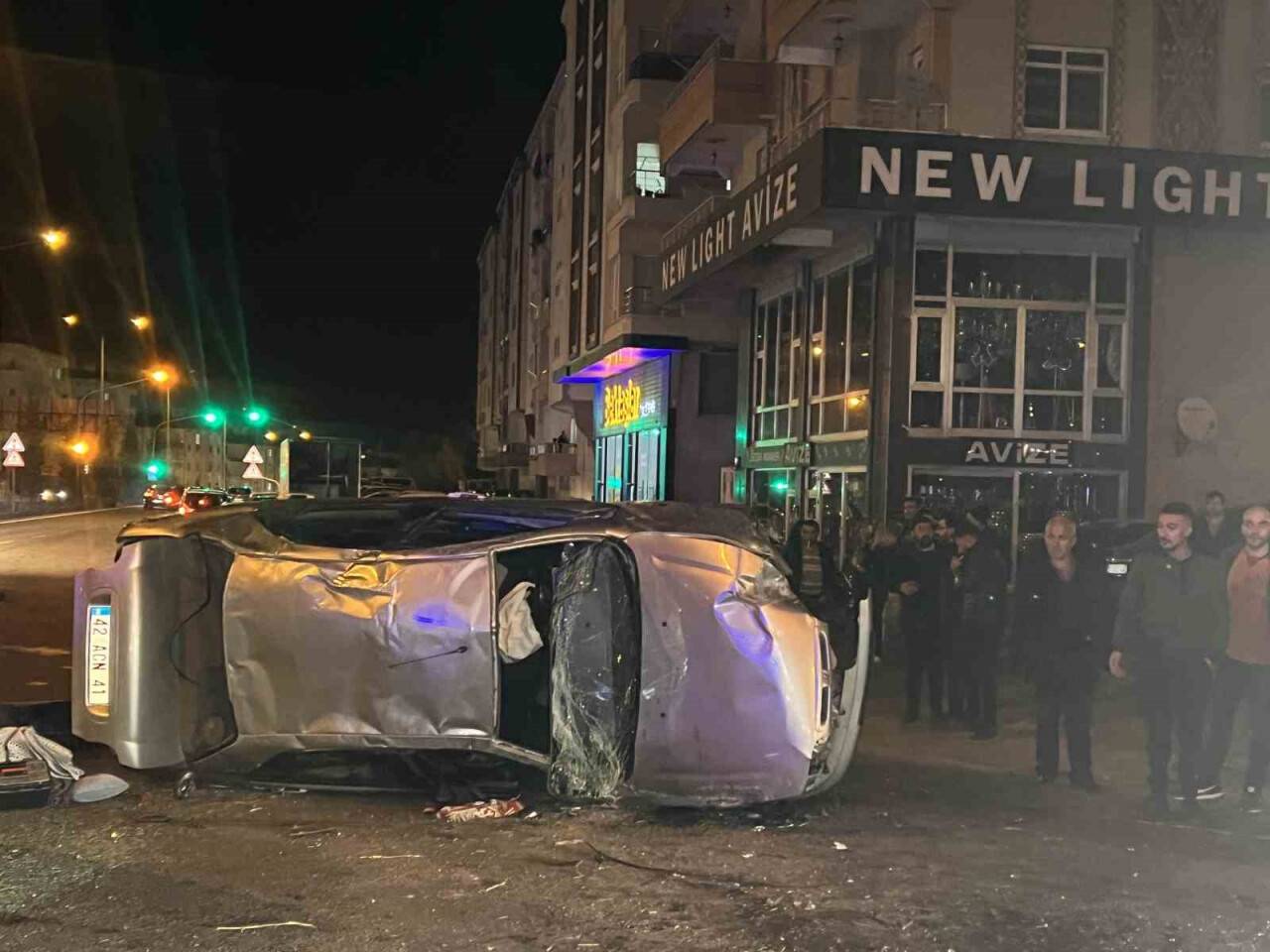 Kontrolden çıkan araç takla attı: 4 yaralı