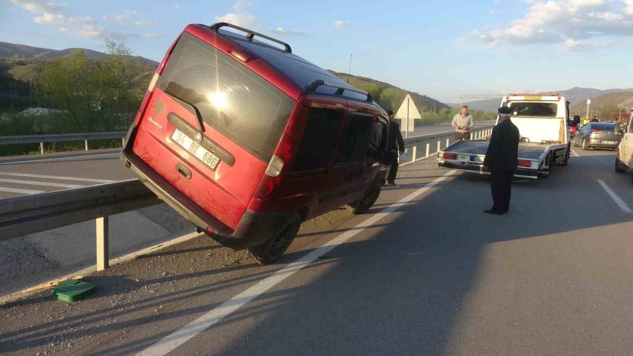 Altında kalmaktan son anda kurtuldular