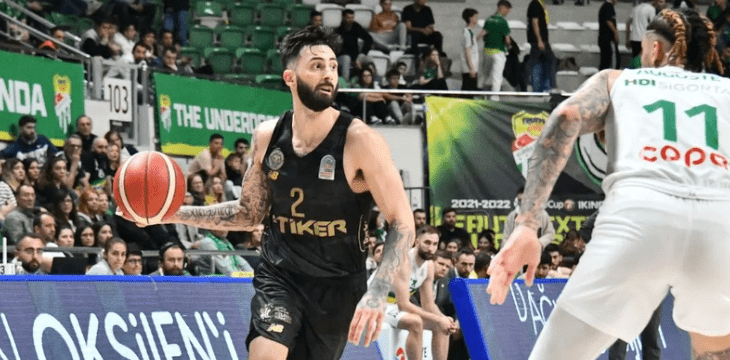 AYOS Konyaspor Bursa’dan mağlubiyetle dönüyor