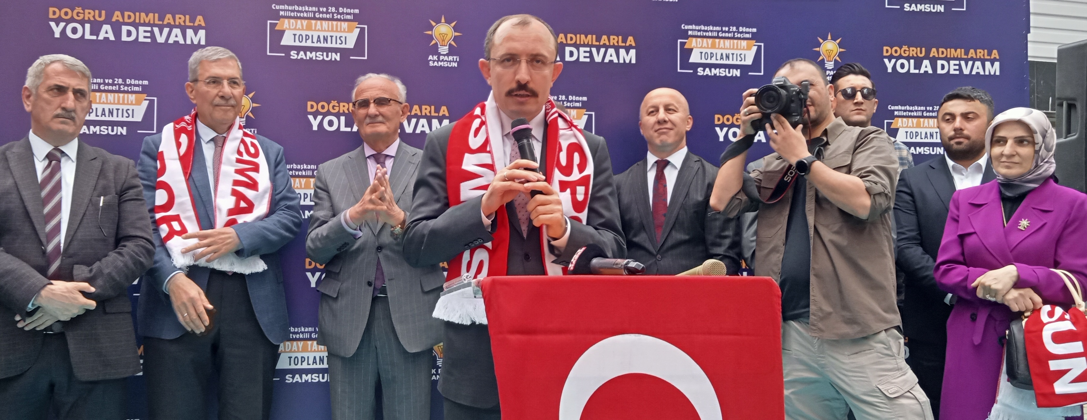 Bakan Mehmet Muş, Terme'de seçim koordinasyon merkezinin açılışını yaptı