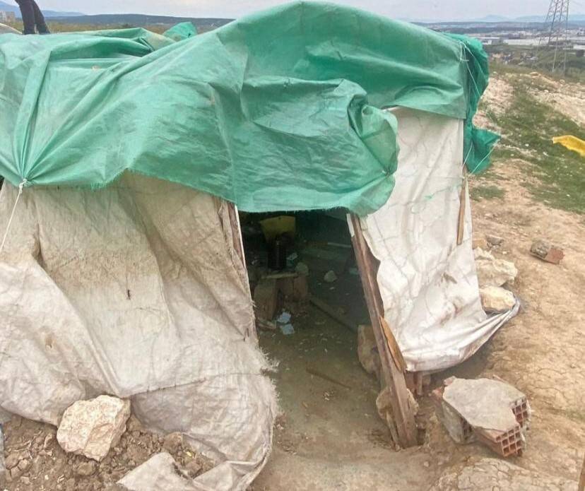 Çadırda uyuşturucu satan torbacıya operasyon