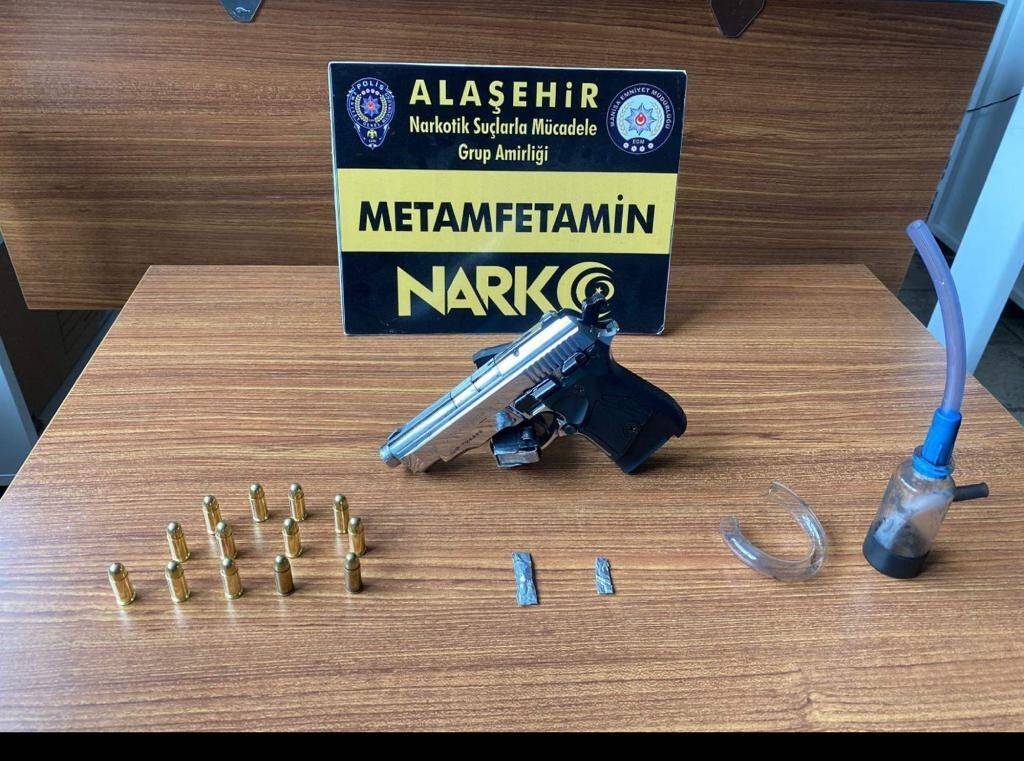 2 ilçede uyuşturucu operasyonu