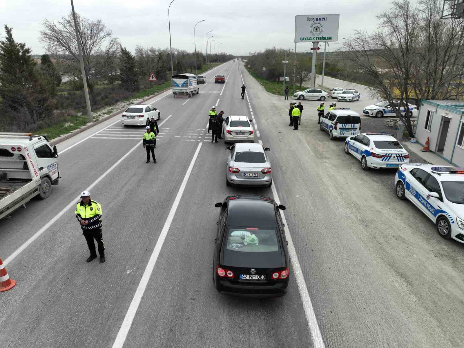 Konya Polisi'nden bayram öncesi trafik denetimi! 2 bin personel görev alacak