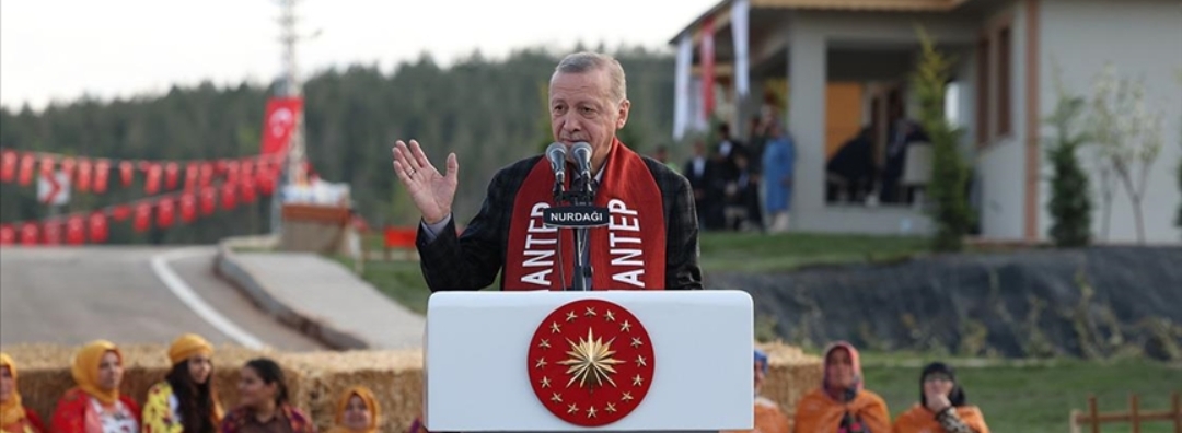 Cumhurbaşkanı Erdoğan, Nurdağı'nda köy evleri teslim töreninde konuştu