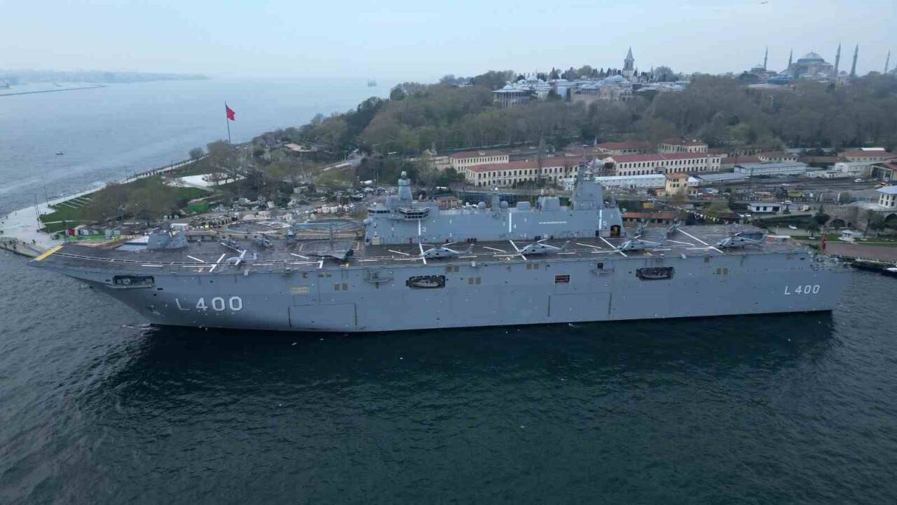 TCG Anadolu gemisine rekor ziyaret