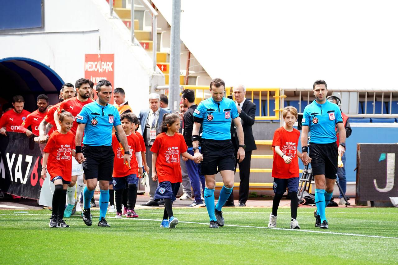 Spor Toto Süper Lig: Konyaspor:2 -Kasımpaşa:1 İlk yarı