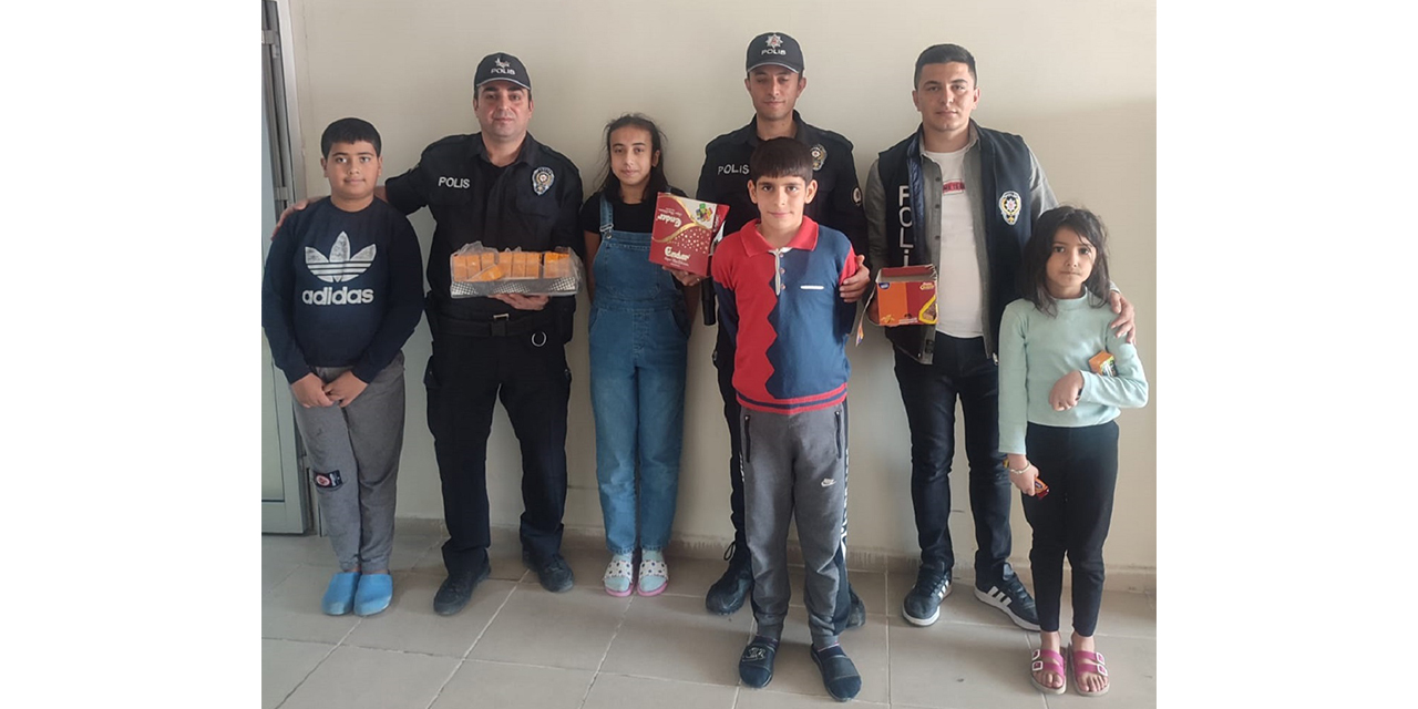 Karapınar'da polislerden depremzedelere bayram ziyareti