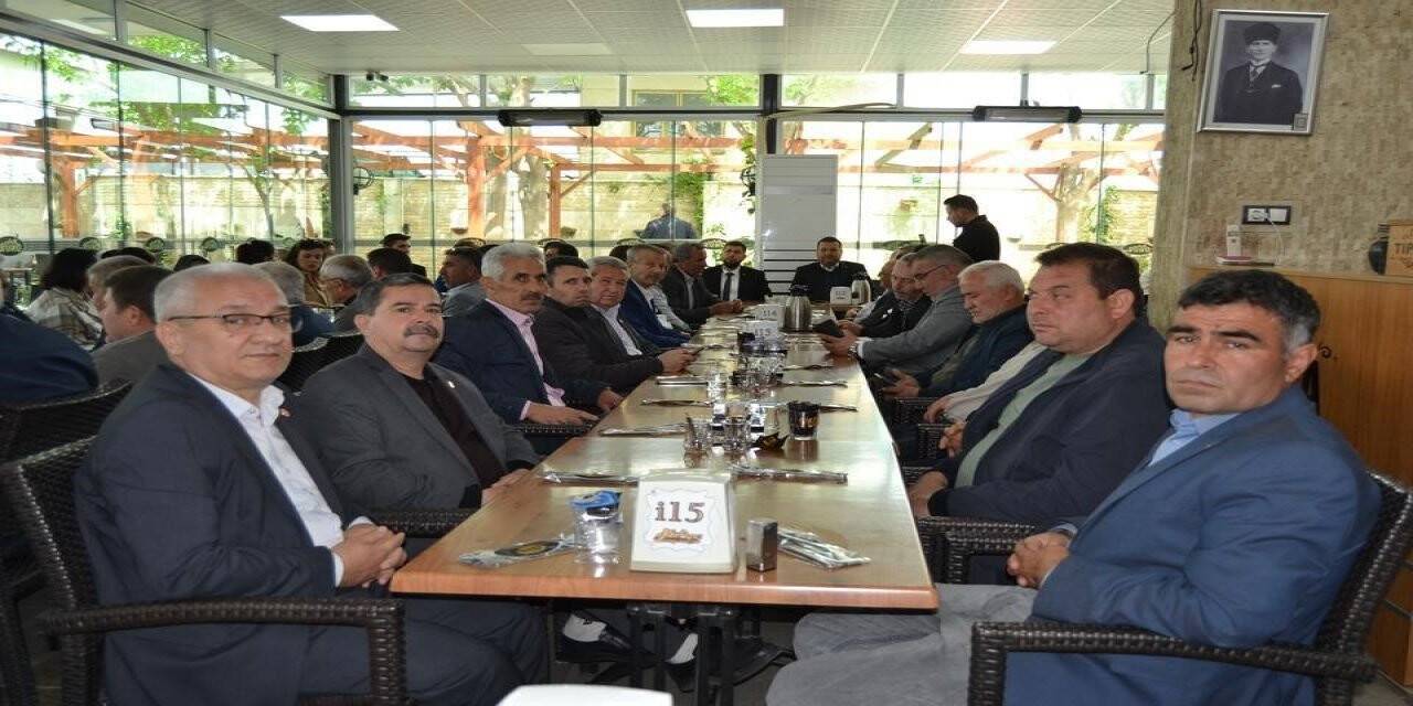 AK Parti Aydın Milletvekili Adayı Abak: “Adnan Menderes’in ve Efeler’in kemiklerini sızlatır”