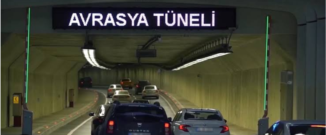 Avrasya Tüneli 85 bin 437 araç geçişiyle yeni rekor kırdı