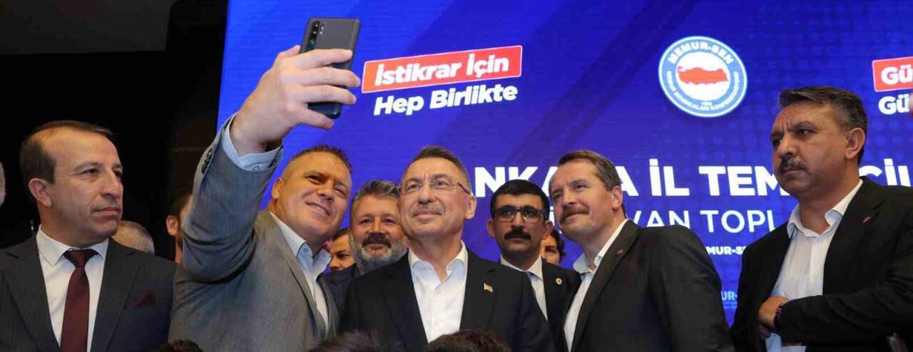 Oktay: “Siz hiç, yedi başlı bir orkestra gördünüz mü?”