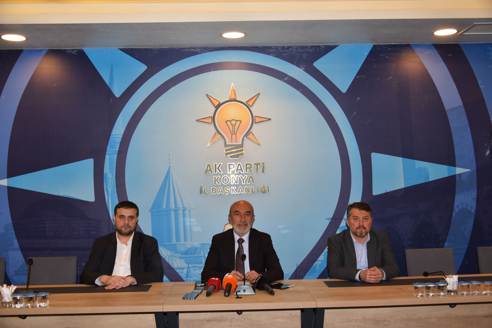 AK Parti Konya İl Başkanı Hasan Angı: Muhalefet dersini alacak!