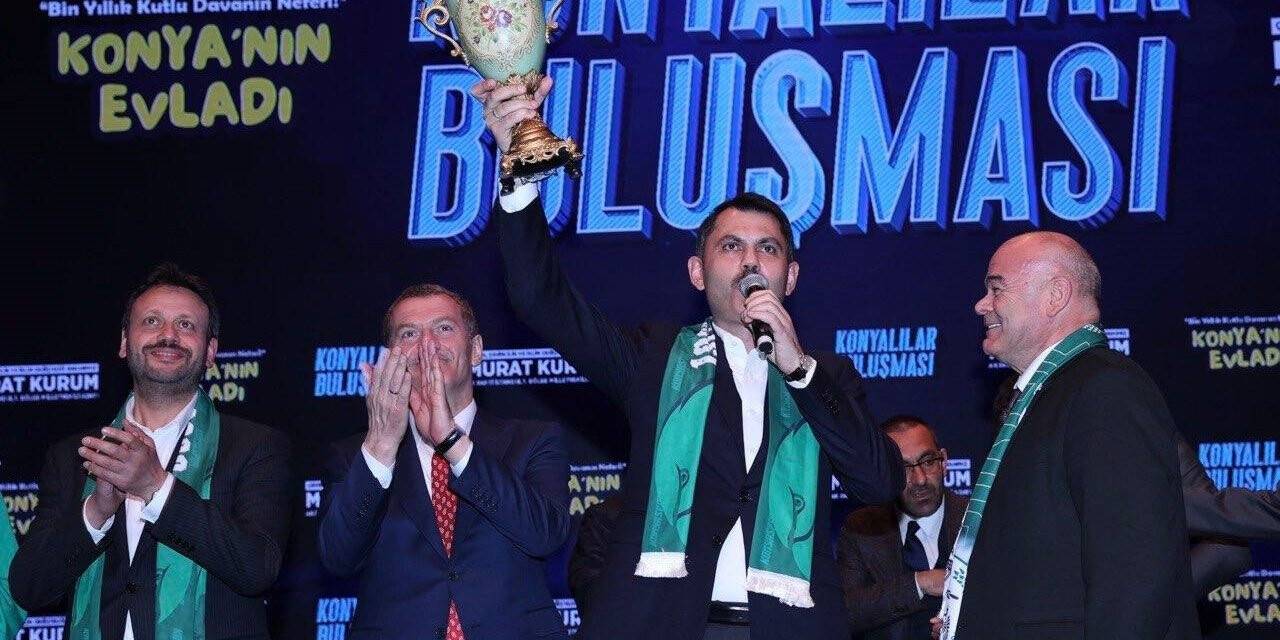 Bakan Kurum: "Konya’nın eski stadının yerine 103 bin metrekare millet bahçesi yaptık"