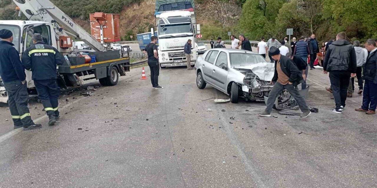 Eğirdir-Konya karayolunda trafik kazası