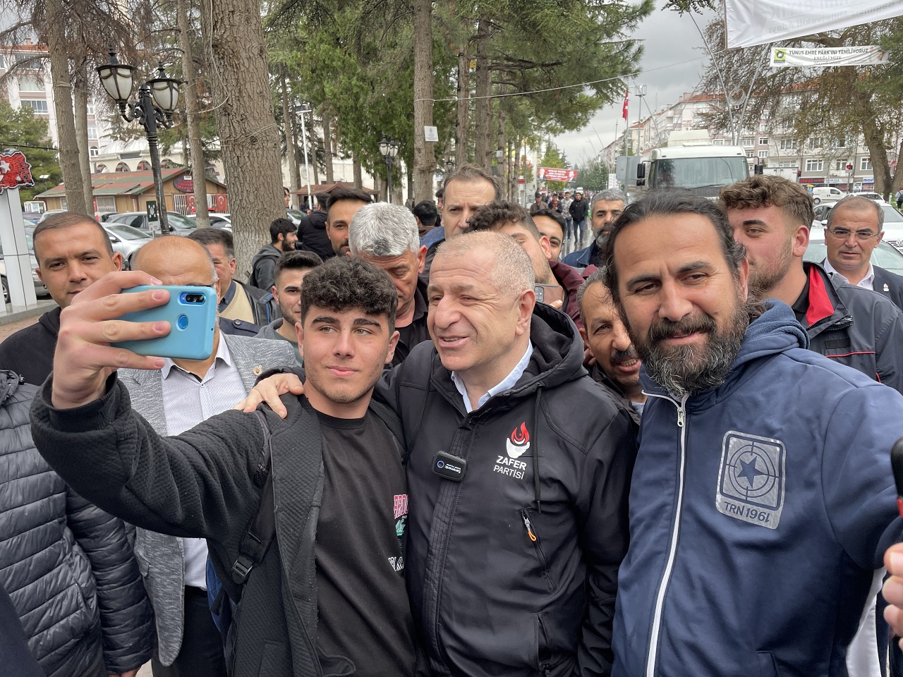 Zafer Partisi Genel Başkanı Özdağ Konya'da ziyaretlerde bulundu