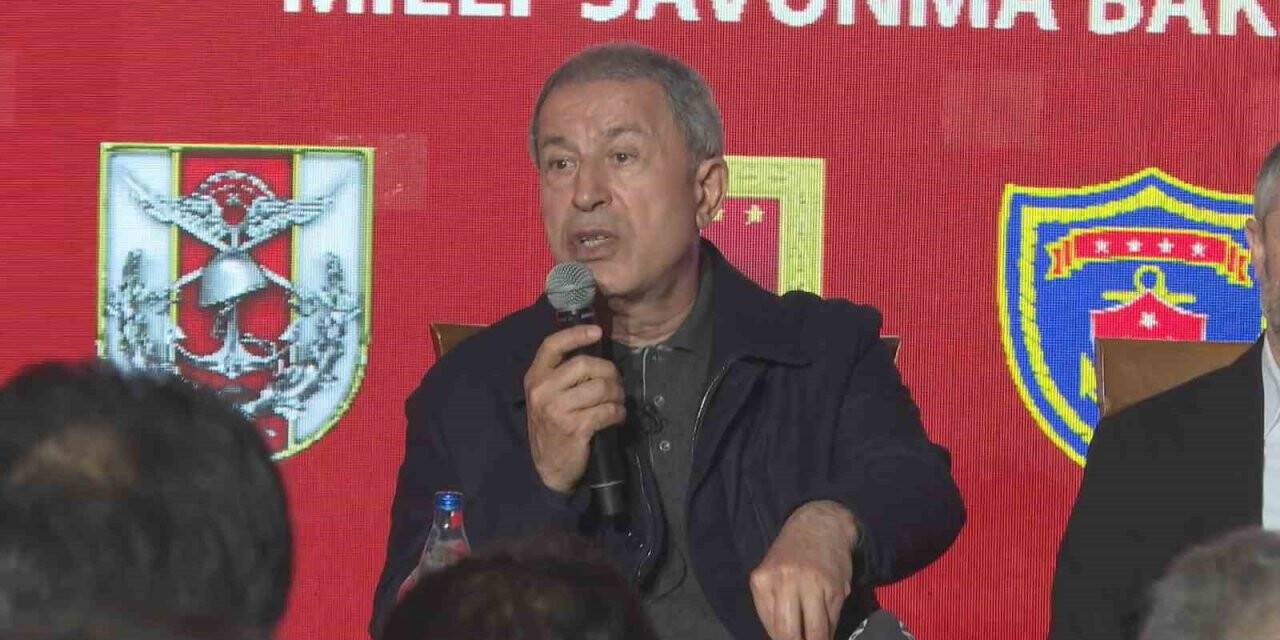 Bakan Akar’dan öğrencilere ‘inek lakabı’ uyarısı