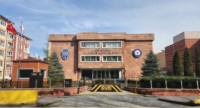 Husumetlisini silahla yaralayan şahıs tutuklandı