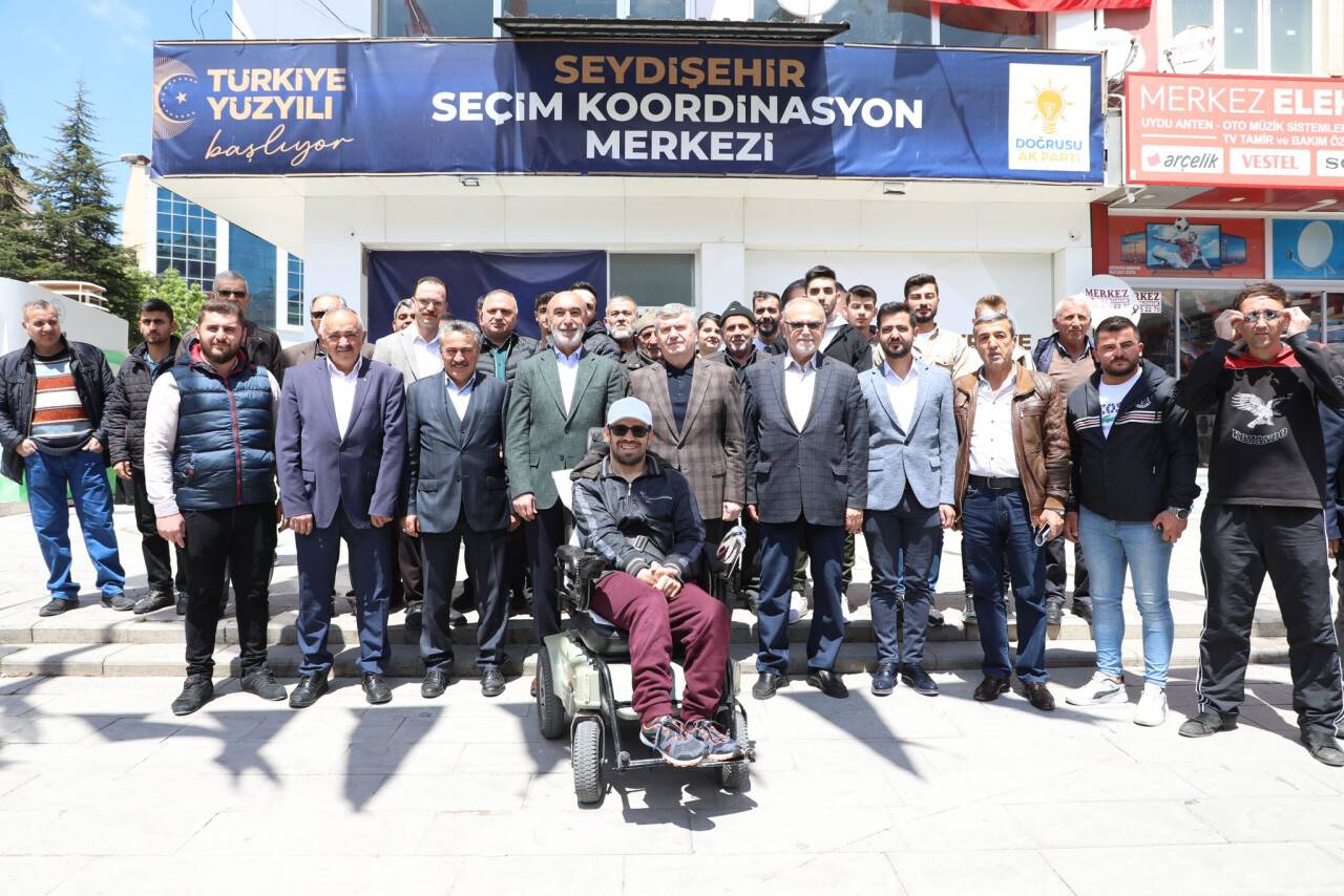 Akyürek: Konya büyük yatırımlarla tanıştı