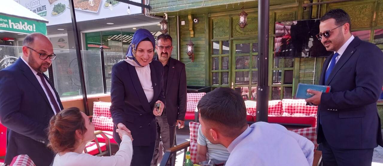 Milletvekili adayı Çıpan esnaf ziyaretinde