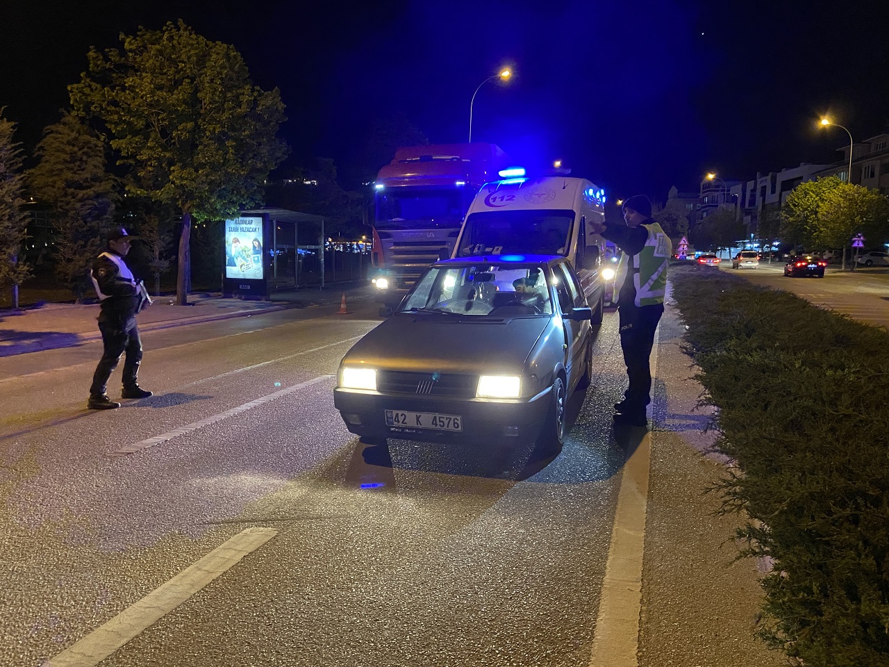 Konya’da polisten “şok huzur” uygulaması: Birçok sürücüye idari işlem