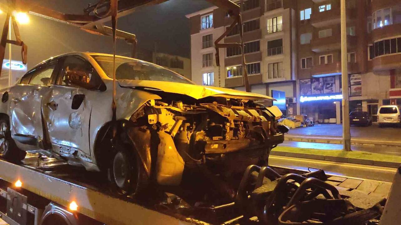 Trafik kazasında 2 yaralı