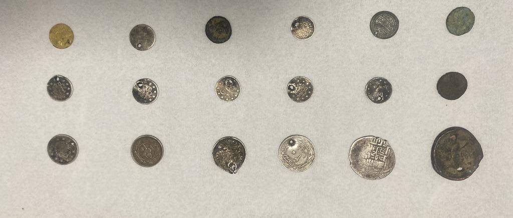 18 parça tarihi eser ele geçirildi