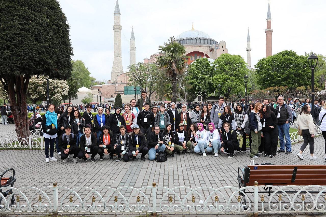 Konya Büyükşehir'in  İstanbul tarih gezilerine şu ana kadar 42 bin 536 öğrenci katıldı