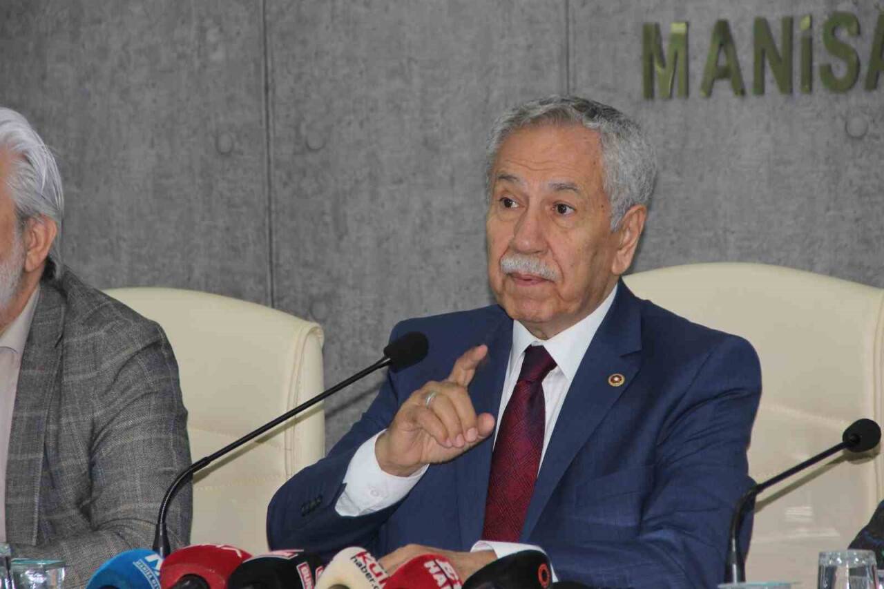 Arınç: “HDP’nin muhafazakar Kürtleri AK Parti’ye oy verecektir”