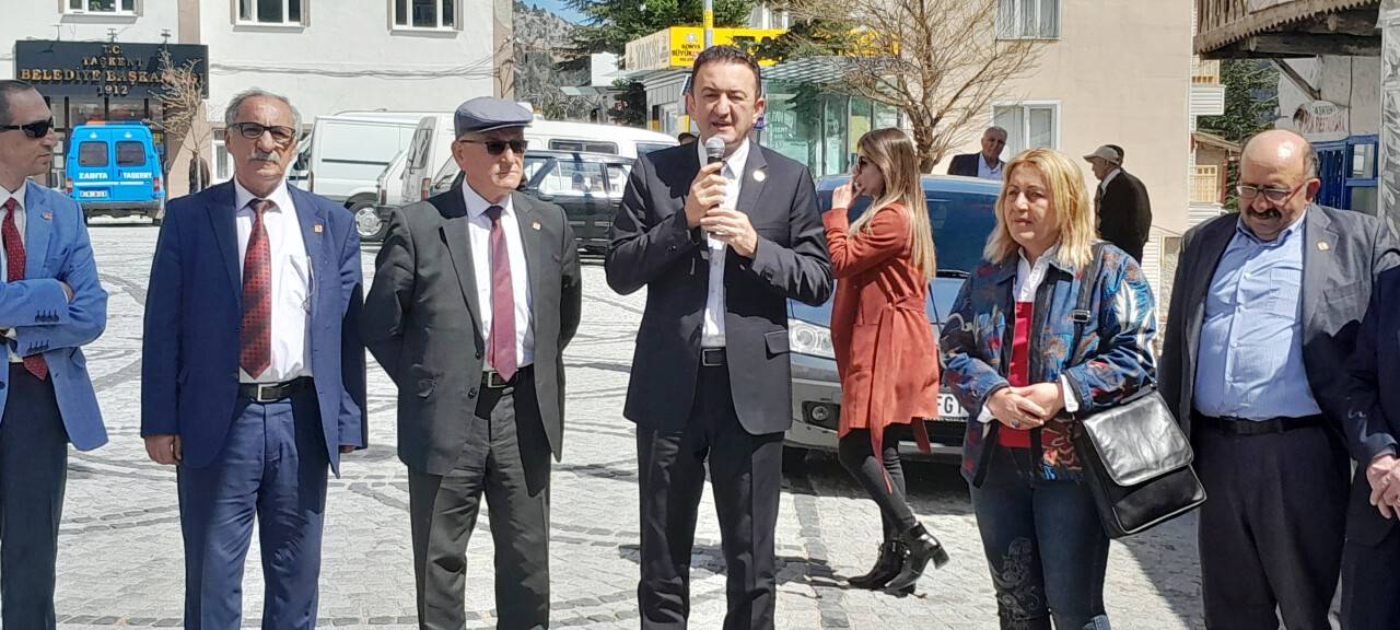 Bektaş Hadim ve Taşkent’i ziyaret etti