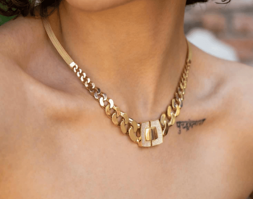 Altın Kolyelerin Kullanımı