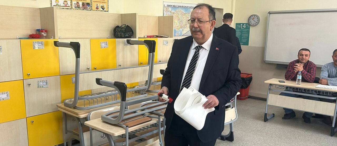 YSK Başkanı Yener: Seçimler problemsiz devam etmektedir