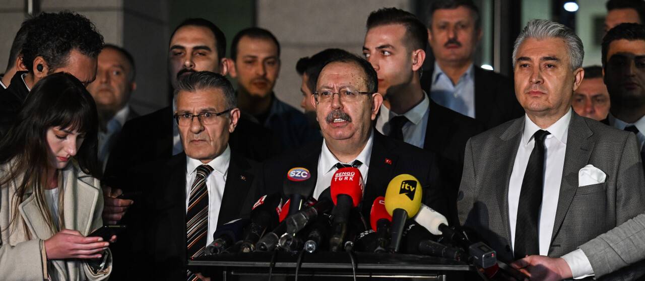 "Yurt içinde açılan 89.97 yurt dışında açılan sandık oranımız yüzde 30.8'dir"