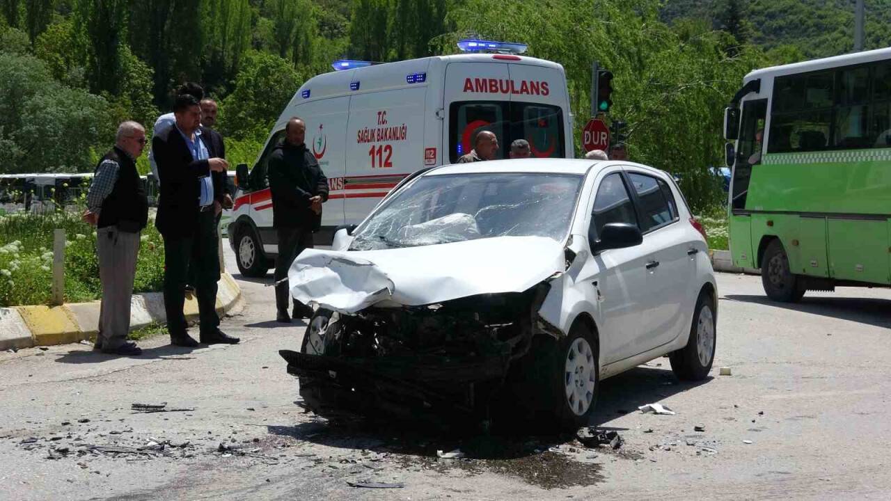 Trafik kazasında 7 yaralı