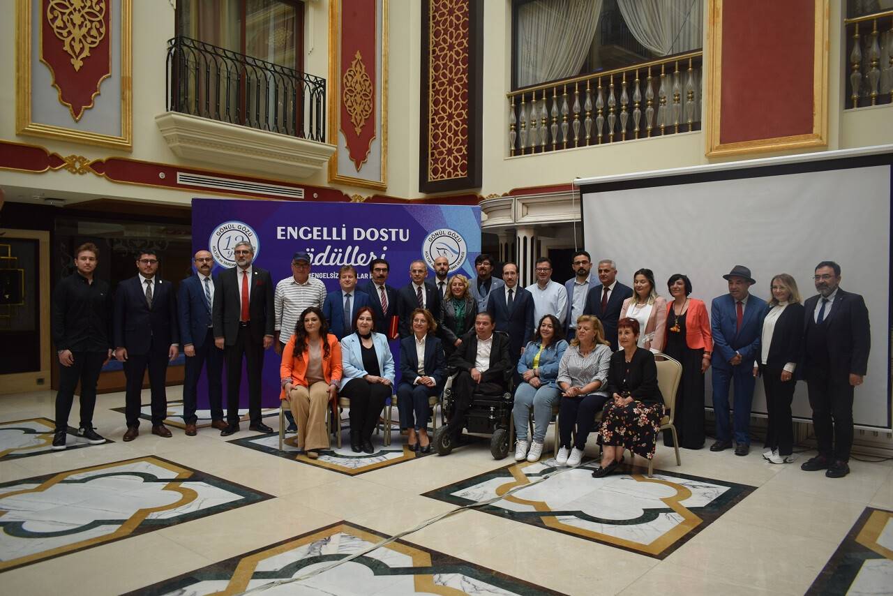 Gönül Gözü Derneği, her zaman onlarla