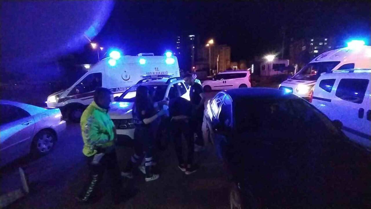 Baba-oğlun bıçaklandığı kavga kamerada