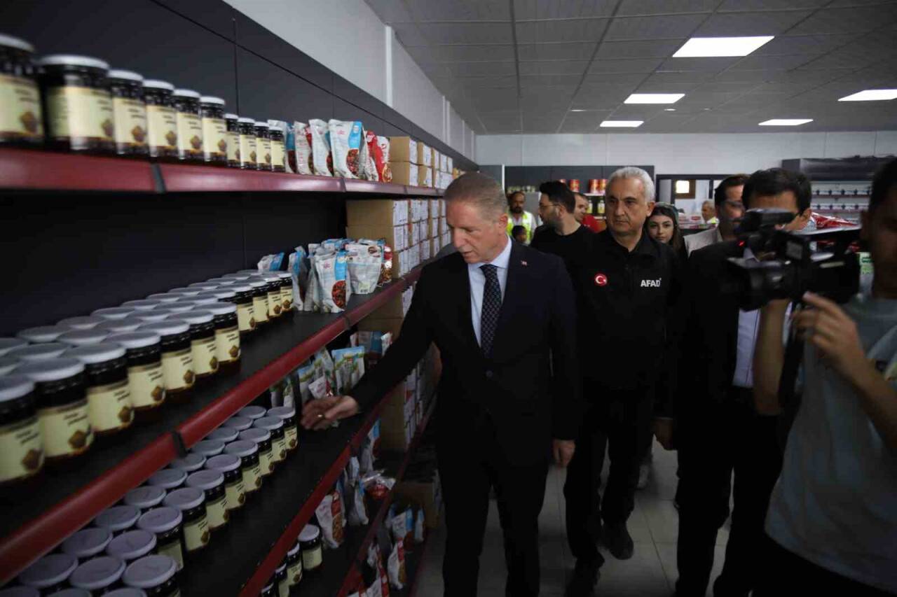 Nurdağı’nda hayat normalleşmeye başladı