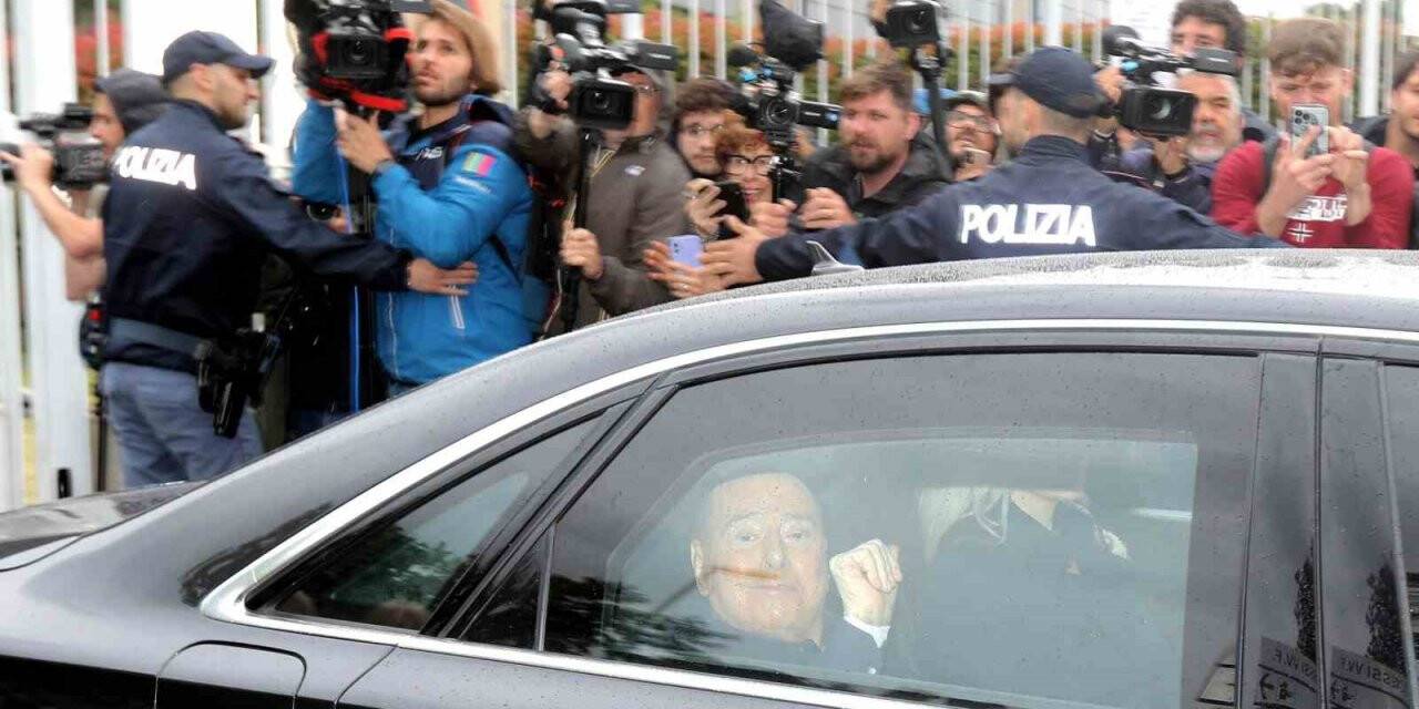 Berlusconi 45 gün sonra taburcu oldu