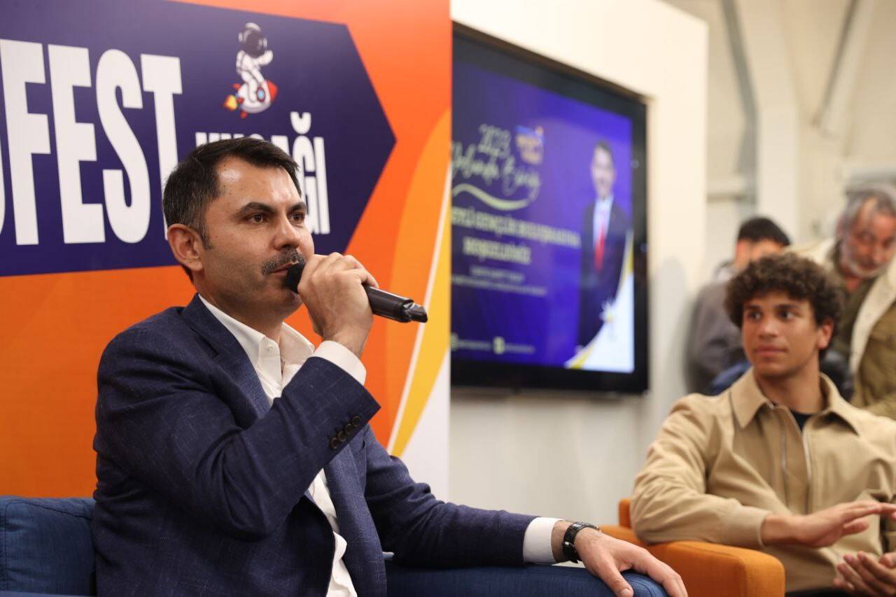 Bakan Kurum: “Gençlerimiz geleceğe güvenle baksın istiyoruz”