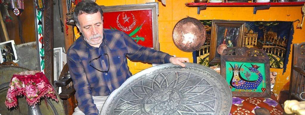 Mardin’de yok olmaya yüz tutan sanatı ayakta tutmaya çalışıyor