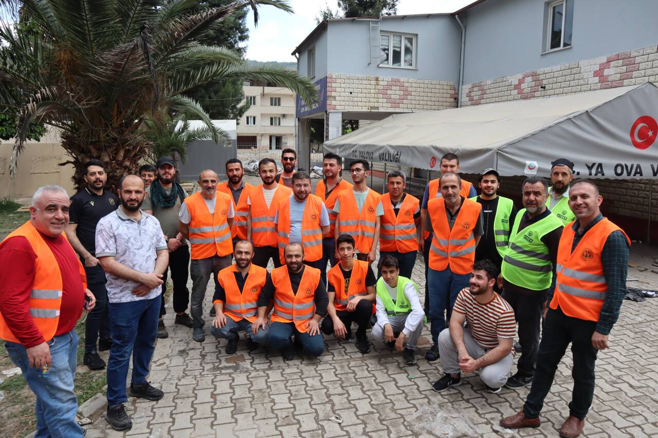 Hadim Kalınağıllılar Derneği depremzedeleri sevindirdi