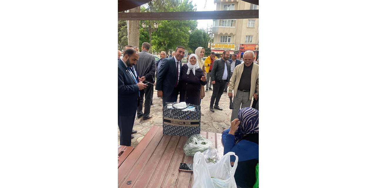 Halil Ercan saha çalışmasını sürdürüyor