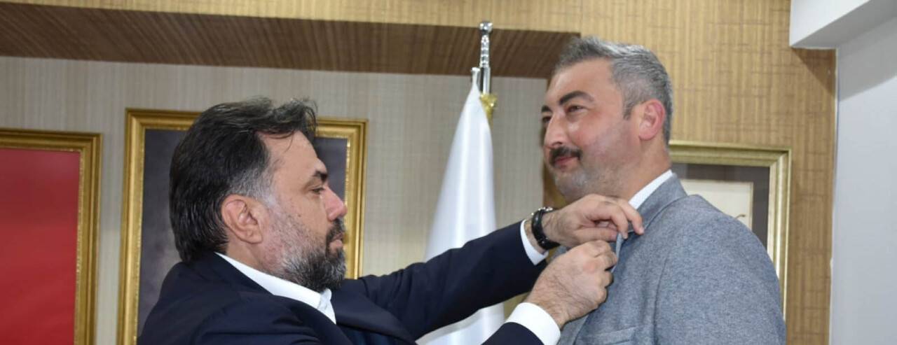 İstifa eden Gelecek Partisi Balıkesir İl Başkanı AK Parti'ye geçti