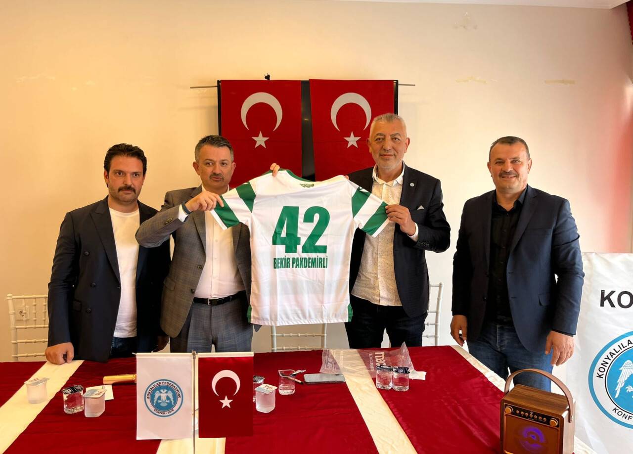 Eski Bakan Pakdemirli'den KONFED ziyareti