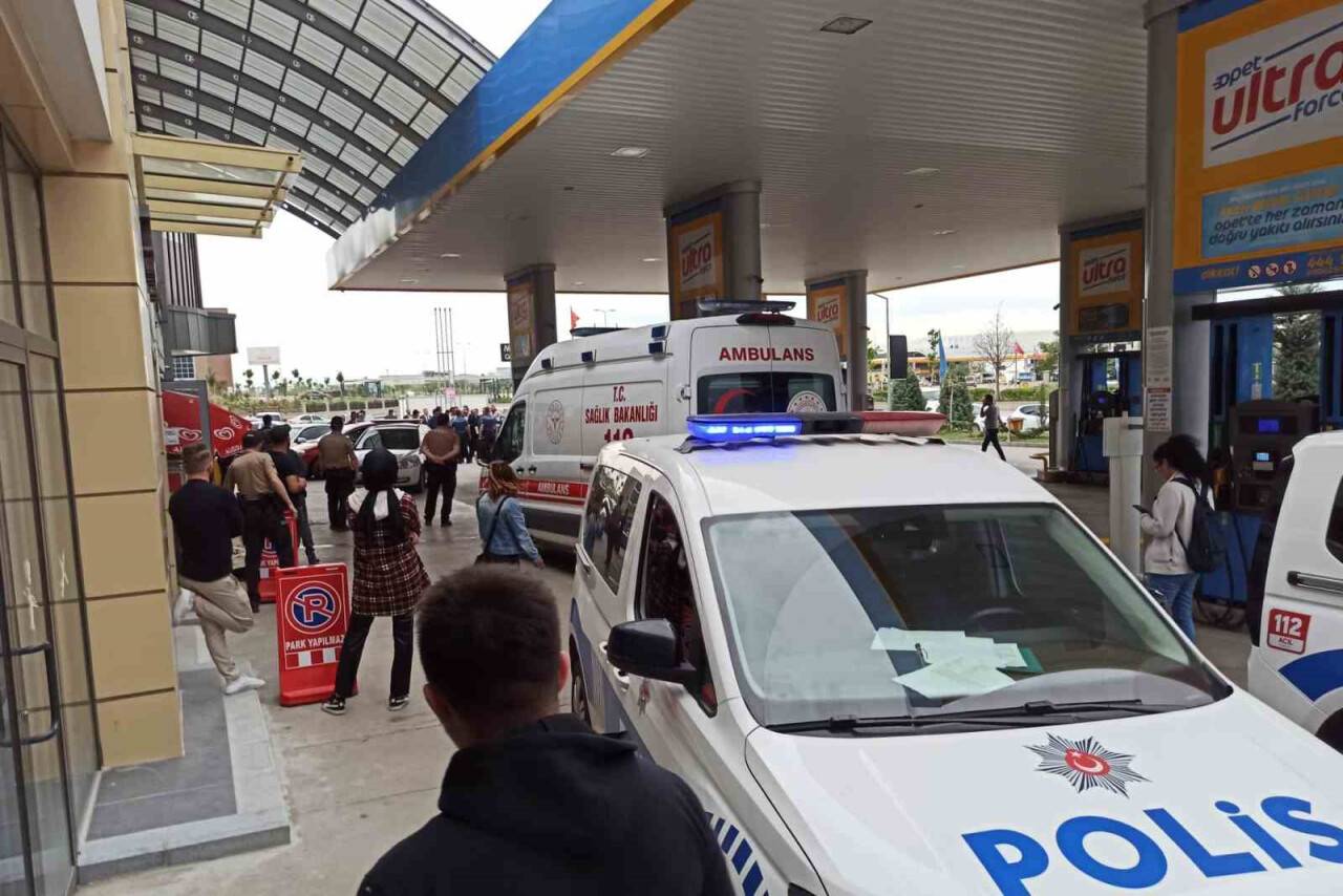 Düğün konvoyu kavgasında 5 yaralı